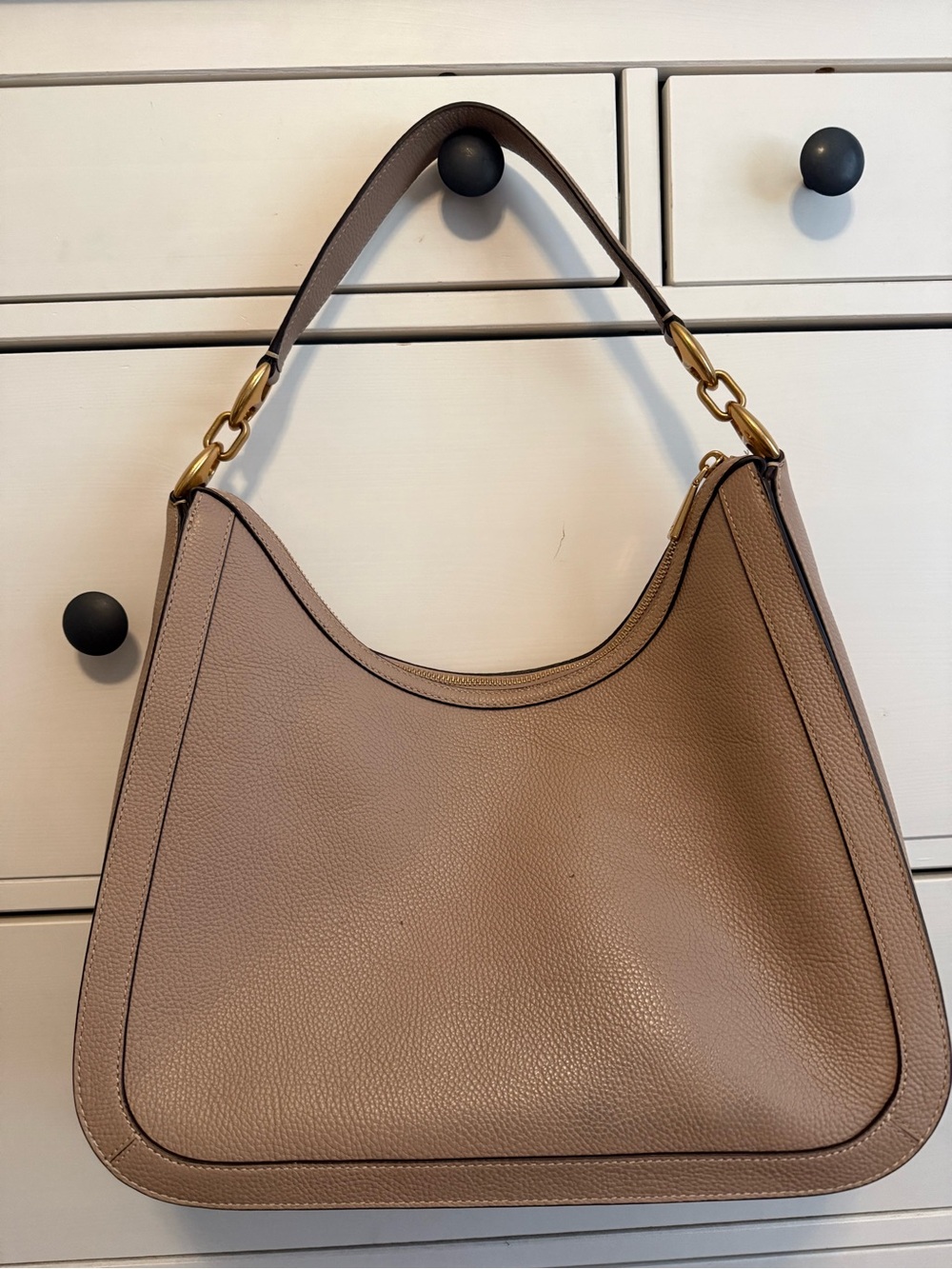 Kate Spade Gramercy Taupe Pebbled Leather Shoulder Hobo with Gold Hardware - Picture 2 of 5